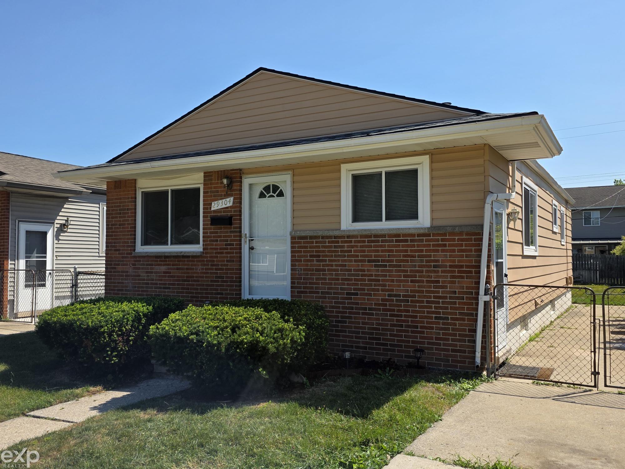 Residential in St Clair Shores 3