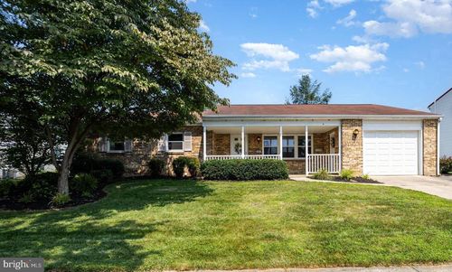 605 Cocklin St, MECHANICSBURG, PA, 17055-6615 | Card Image