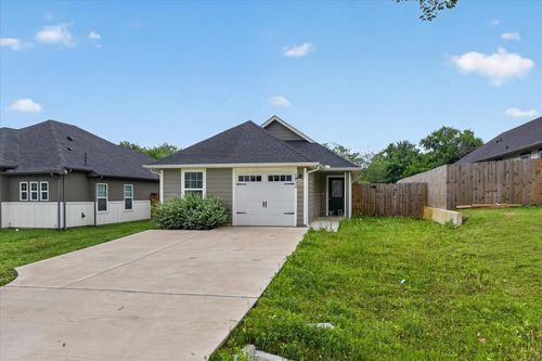 1032 Ray Dr, Denison, TX, 75020-1434 | Card Image