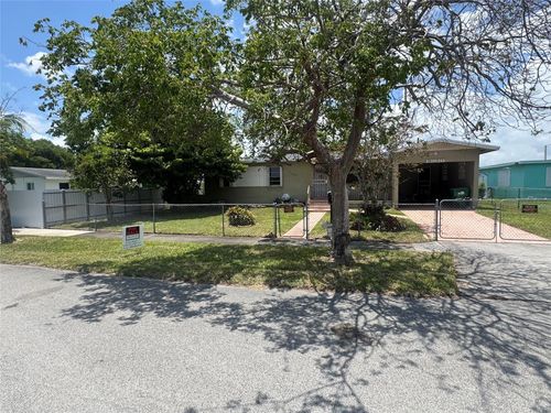 13930 Jefferson St, Miami, FL, 33176-6229 | Card Image