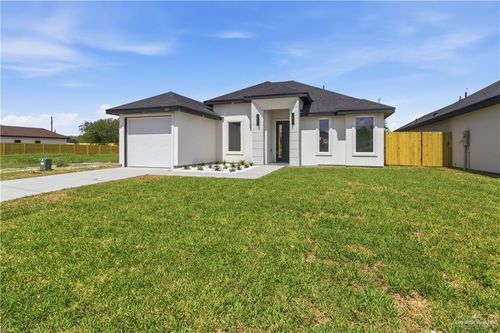 420 Freedom Way, Weslaco, TX, 78596 | Card Image
