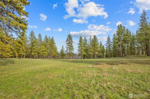 297 Swauk Pines Road, Cle Elum, WA, 98922 | Card Image