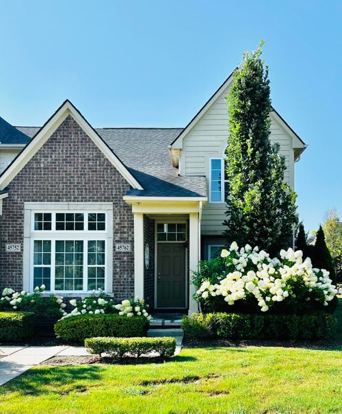 45762 S Stonewood Road, Canton, MI, 48187 | Card Image