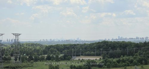 rg10-277 S Park Rd, Thornhill, ON, L3T0B7 | Card Image