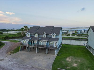 133 Boat Slip Road, House other with 4 bedrooms, 3 bathrooms and null parking in Matagorda TX | Image 2