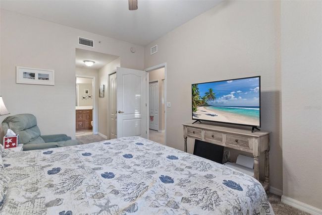 UNIT-102 - 803 Fairwaycove Ln, Condo with 2 bedrooms, 2 bathrooms and null parking in BRADENTON FL | Image 45