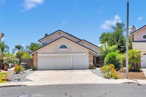 40054 Oak Grove Ave, Murrieta, CA, 92562-3847 | Card Image