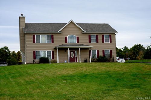 6 Beverly Road, Middletown, NY, 10940 | Card Image