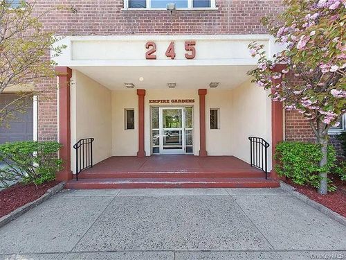 apt-7f-245 Bronx River Rd, Yonkers, NY, 10704-3722 | Card Image