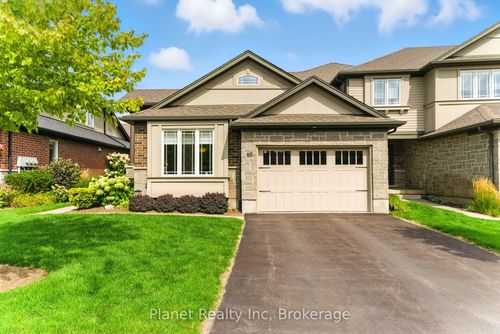 60 Aberdeen St, Fergus, ON, N1M0C1 | Card Image