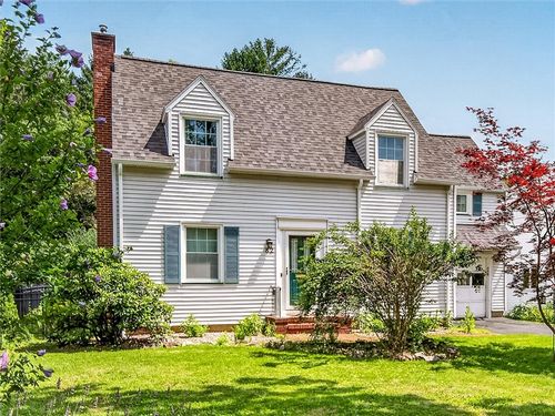82 Clovercrest Dr, Rochester, NY, 14618-2529 | Card Image