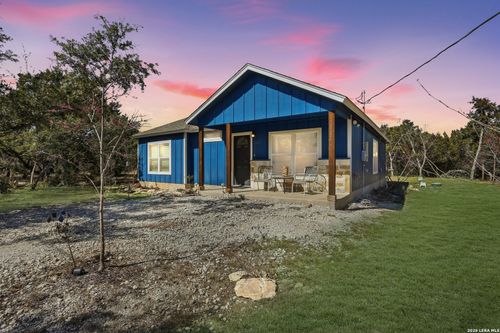 341 Ridge Rd, Spring Branch, TX, 78070-3888 | Card Image