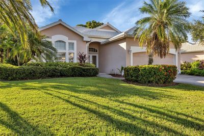 742 Pond Lily Way, House other with 3 bedrooms, 2 bathrooms and null parking in Venice FL | Image 3