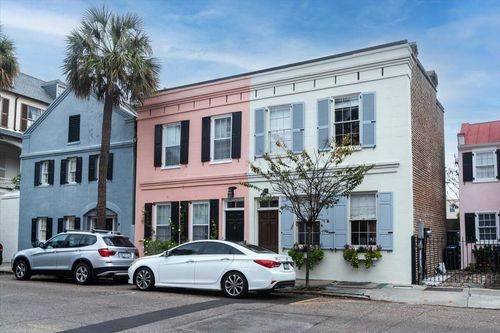 32 State St, Charleston, SC, 29401-2810 | Card Image
