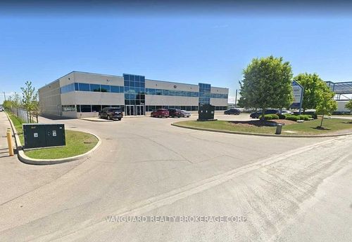 4a-101 Simona Dr, Bolton, ON, L7E4E8 | Card Image