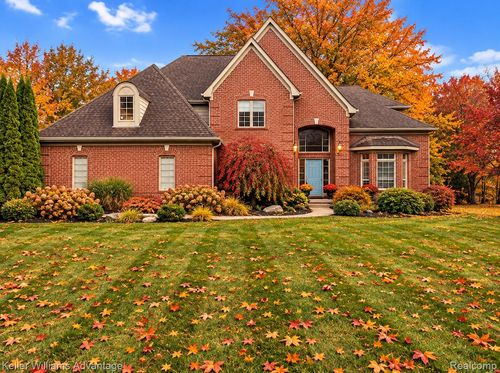 2459 Overbrook, Highland, MI, 48357-4233 | Card Image