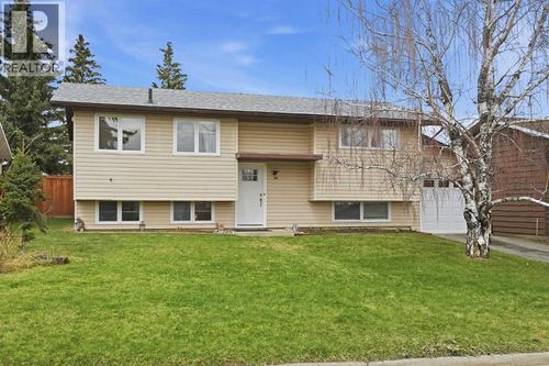 316 Edgar Ave Nw, Turner Valley, AB, T0L2A0 | Card Image
