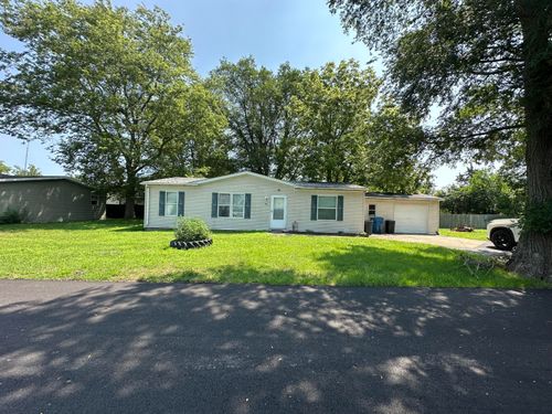 5-201 Orchard St, Morocco, IN, 47963-7534 | Card Image