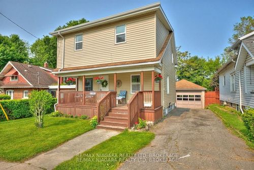 5983 Franklin Ave, Niagara Falls, ON, L2G4Y7 | Card Image