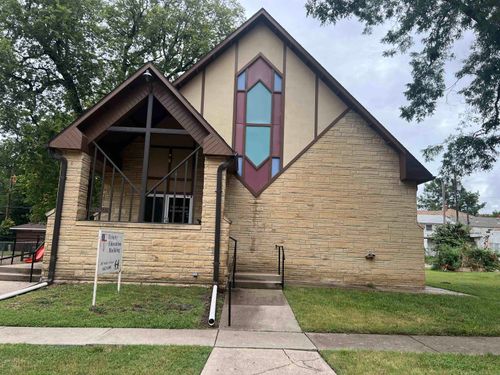 216 N A St, Arkansas City, KS, 67005-2204 | Card Image