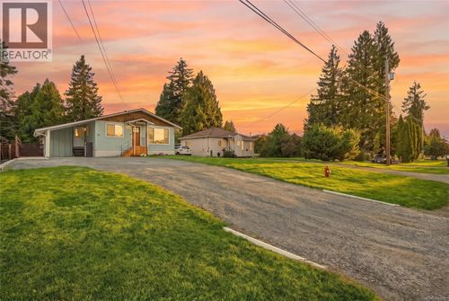 219 Mcvickers Street, Parksville, BC, V9P0B9 | Card Image