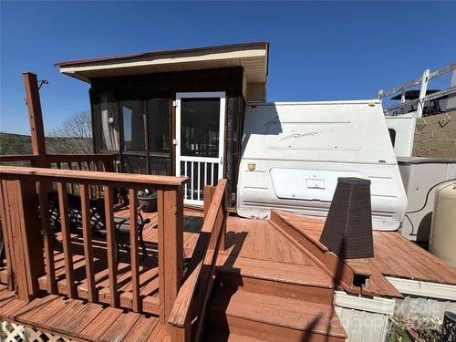 108 Robin Ln, New London, NC, 28127 | Card Image