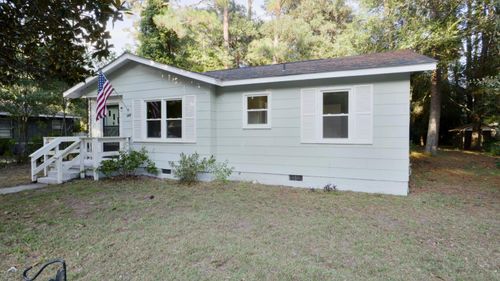 109 Bishop St, Walterboro, SC, 29488-4501 | Card Image