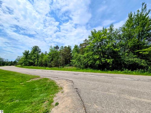267 Pineview Drive, Mancelona, MI, 49659 | Card Image
