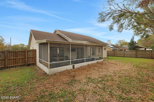 Rear | Image 32