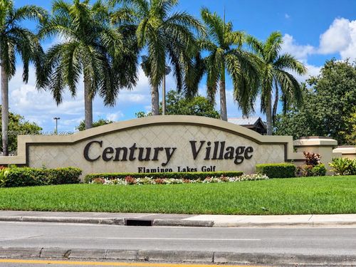 105e-300 Sw 134th Way, Pembroke Pines, FL, 33027-1698 | Card Image
