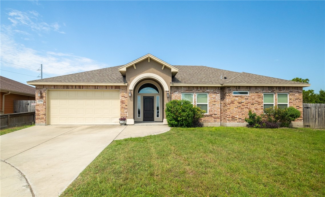 Pinehollow Ln, Corpus Christi, TX 78418
