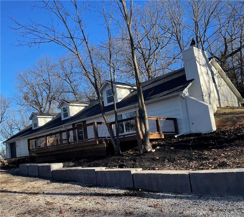 8721 S Hardsaw Rd, Oak Grove, MO, 64075-7233 | Card Image