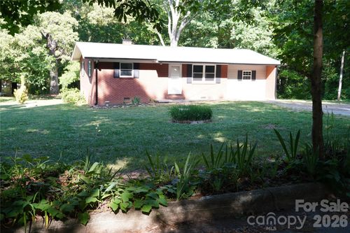 187 Owens Street, Ellenboro, NC, 28040 | Card Image