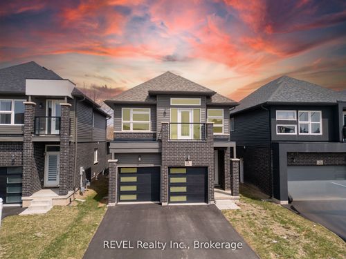 139 Caroline St, Welland, ON, L3B0K1 | Card Image