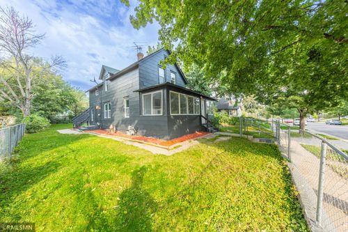 1067 Farrington St, Saint Paul, MN, 55117-5103 | Card Image