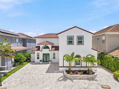 10627 Hatteras Drive Sw, TAMPA, FL, 33615 | Card Image