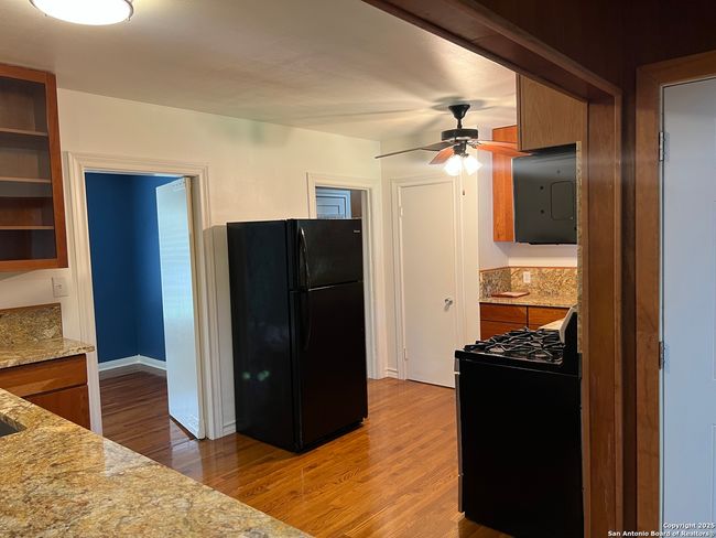 Refridgerator | Image 17