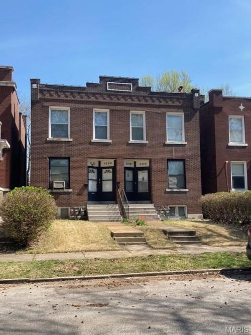 4228 Clarence Ave, Saint Louis, MO, 63115-3001 | Card Image