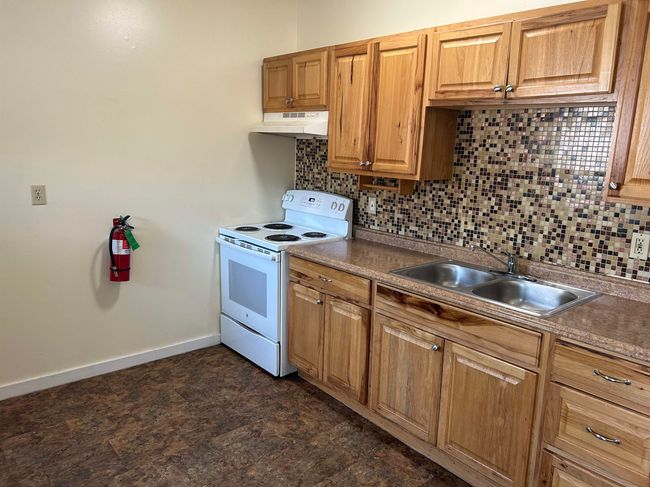 55 Prospect St, Home with 0 bedrooms, 4 bathrooms and null parking in Rutland VT | Image 26