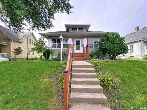 1734 N Howell St, Davenport, IA, 52804-3539 | Card Image