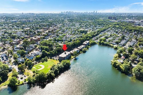 apt-302-34 Hamilton Rd, Arlington, MA, 02474-8293 | Card Image