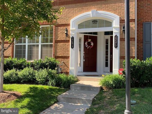 23579 Belvoir Woods Ter, ASHBURN, VA, 20148-7088 | Card Image