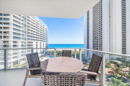 p-905-3100 N Ocean Drive, Singer Island, FL, 33404 | Card Image