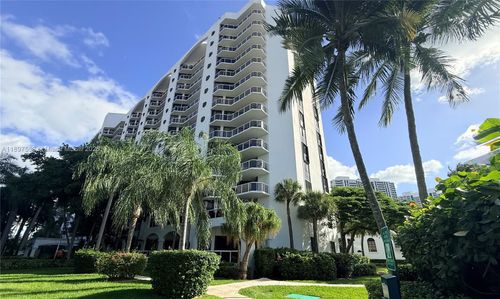 apt-414-3610 Yacht Club Dr, Aventura, FL, 33180-3543 | Card Image