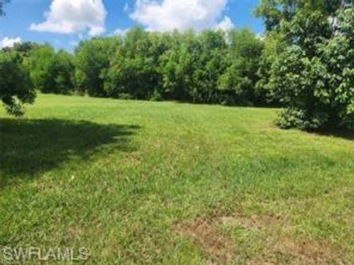 18097 Kensington Dr, NAPLES, FL, 34114-8958 | Card Image