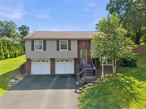 5080 Bowling Green St, Finleyville, PA, 15332-1104 | Card Image