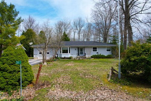 31 Dorena Cres, Sauble Beach, ON, N0H2G0 | Card Image