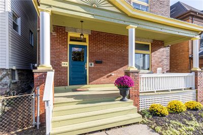 304 S School St, House other with 5 bedrooms, 2 bathrooms and 2 parking in Avalon PA | Image 1