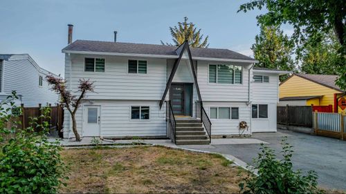 17396 62a Ave, Surrey, BC, V3S5J1 | Card Image