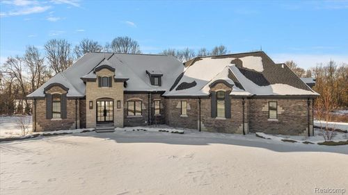 1597 Vista Dr, Oakland, MI, 48363-2755 | Card Image